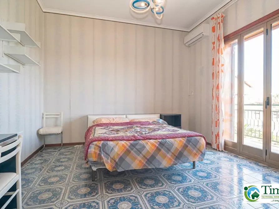 Immagine 35 di Villa in vendita  in Via Roma 29 a Sant'agata Li Battiati
