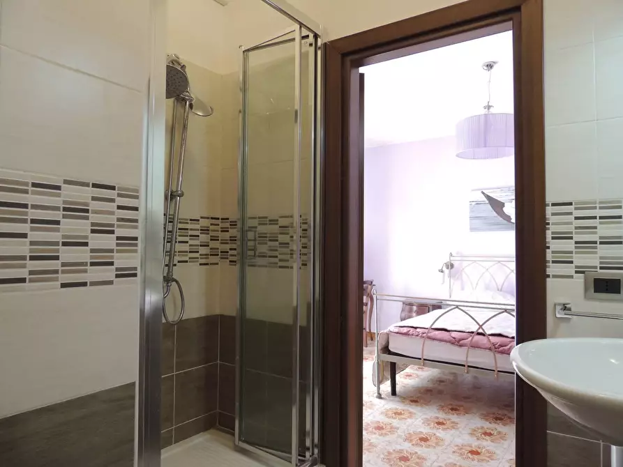 Immagine 43 di Attico in vendita  a Zafferana Etnea