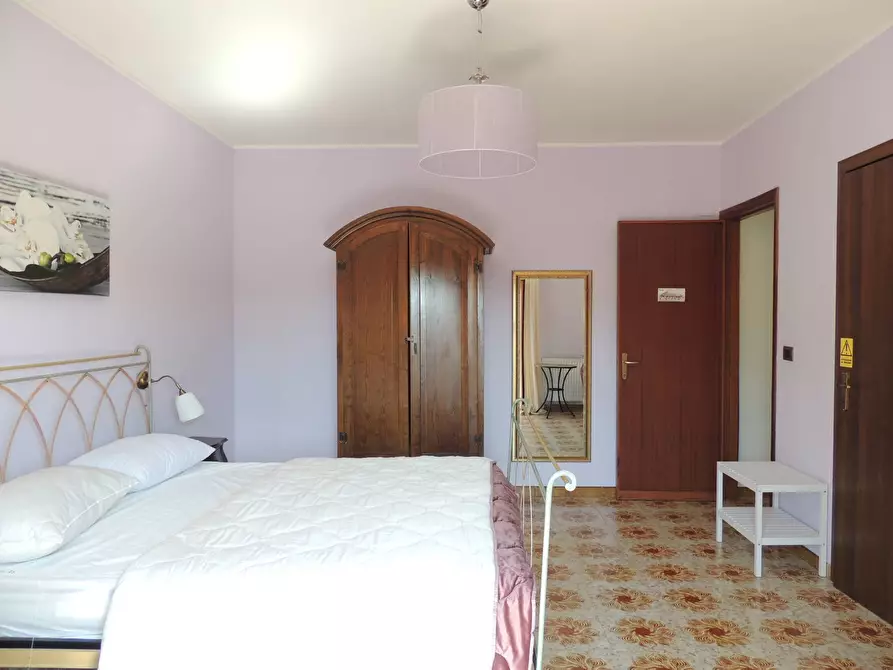 Immagine 40 di Attico in vendita  a Zafferana Etnea