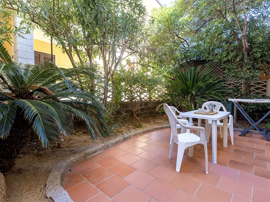 Immagine 14 di Bilocale in vendita  in Via Al Belvedere 6 a Trinità D'agultu E Vignola