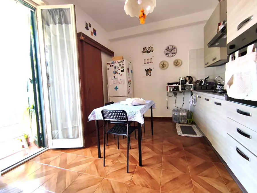 Immagine 15 di Bilocale in vendita  in Via Idria 52 a Tremestieri Etneo