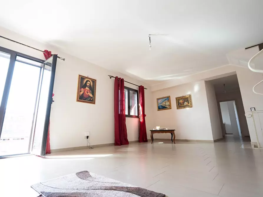 Immagine 8 di Casa bifamiliare in vendita  in Via Catanzaro 11 a San Giovanni La Punta