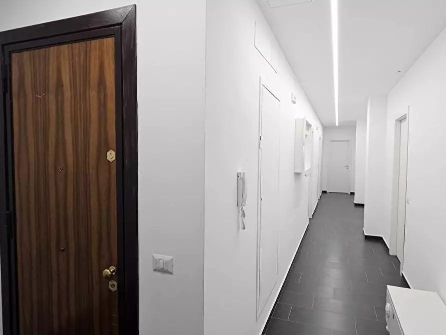 Immagine 5 di Appartamento in vendita  a Catania