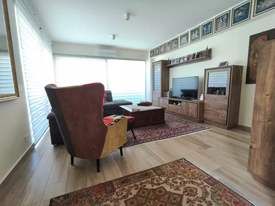 Immagine 8 di Casa indipendente in vendita  in Via Luigi Capuana 16 a Riposto