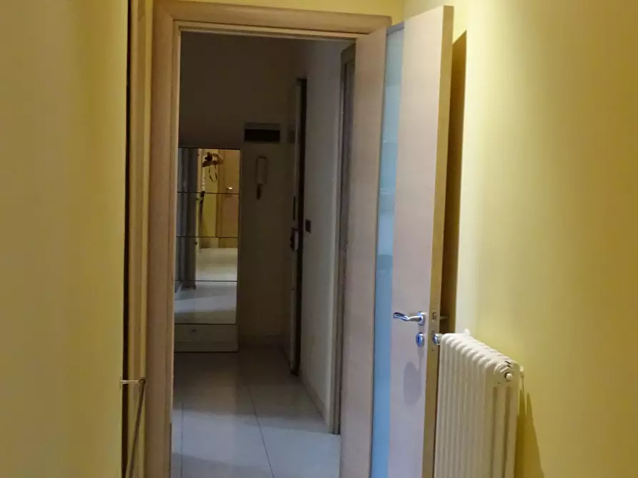 Immagine 18 di Pentalocale in vendita  in Via Salvatore Citelli 4 a Catania
