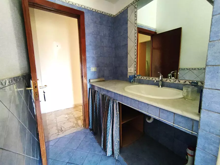 Immagine 19 di Appartamento in vendita  a Valverde