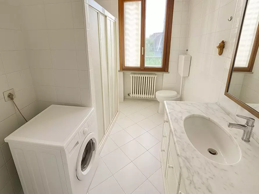 Immagine 7 di Quadrilocale in vendita  in Via L. Pulci 32 a Modena