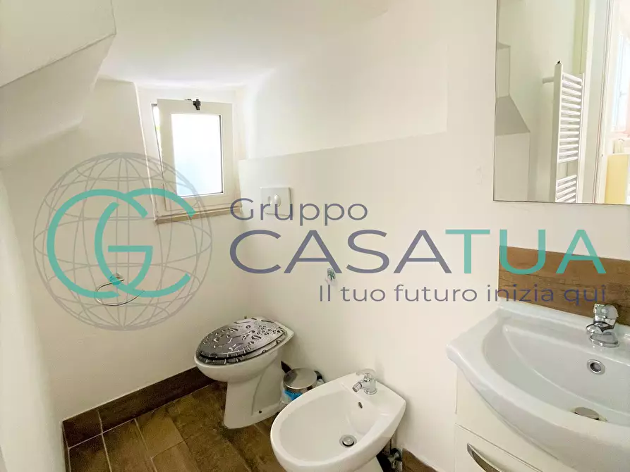 Immagine 12 di Trilocale in vendita  in via Fratelli Bandiera 18 a Tortoreto