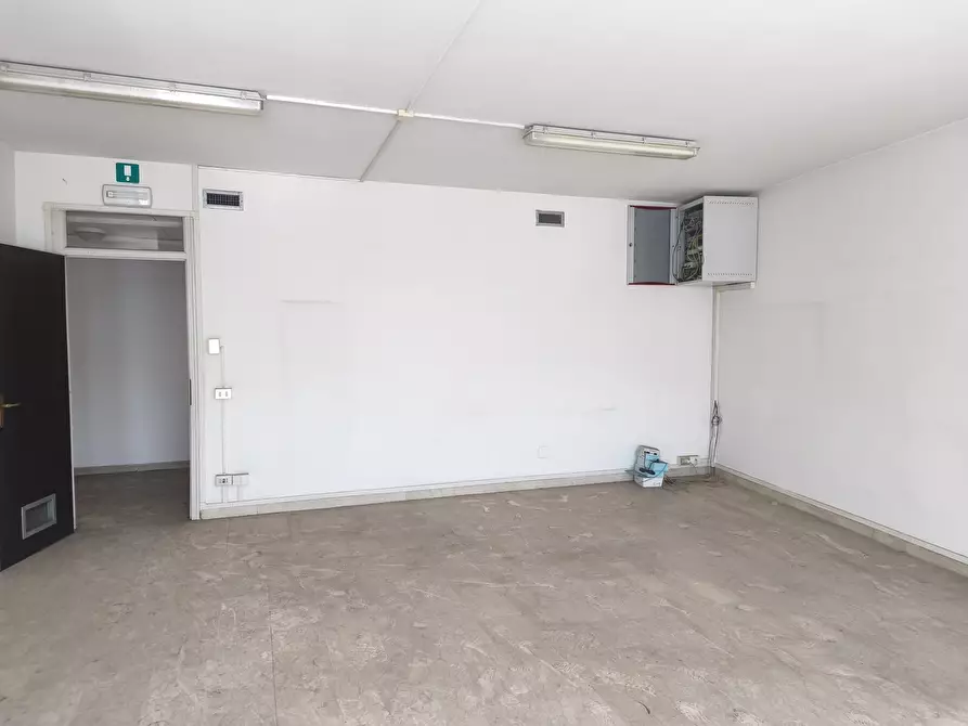 Immagine 11 di Ufficio in vendita  in Via Pietro Giardini 470a a Modena