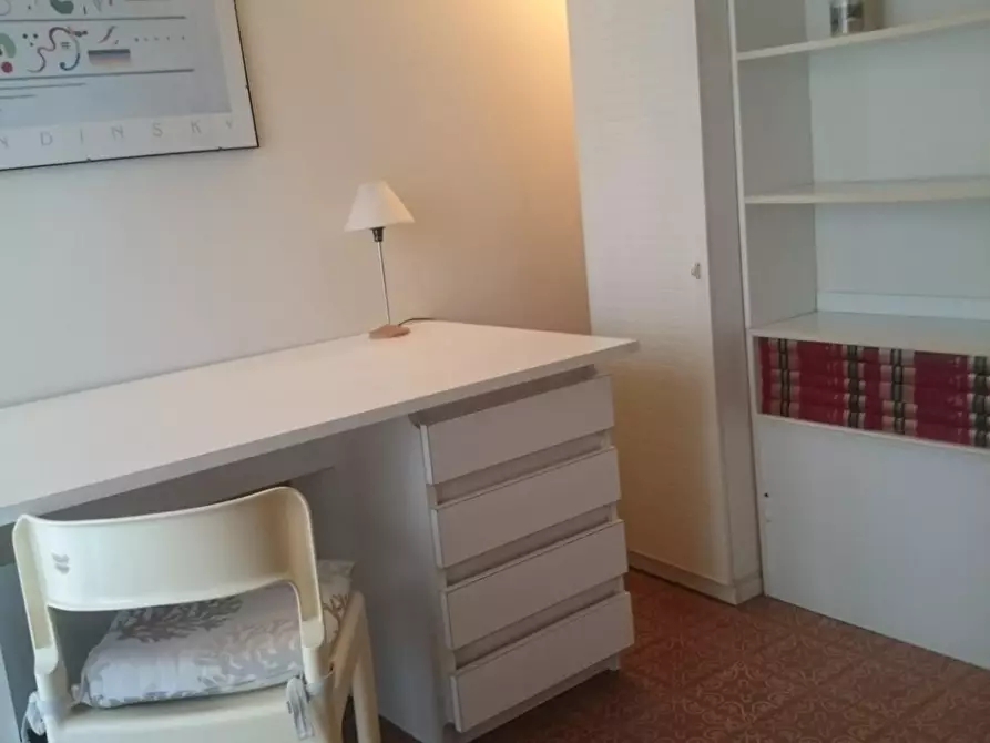 Immagine 6 di Appartamento in vendita  in Via Pietro Giardini 10 a Modena