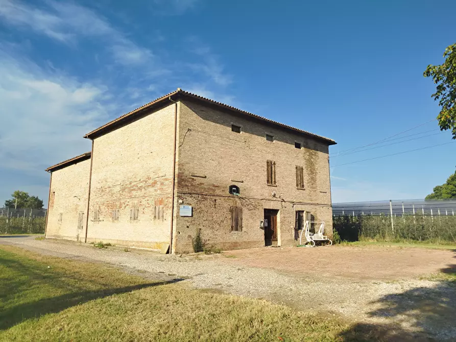 Immagine 3 di Rustico / casale in vendita  in Via Marchiona 3 a Modena