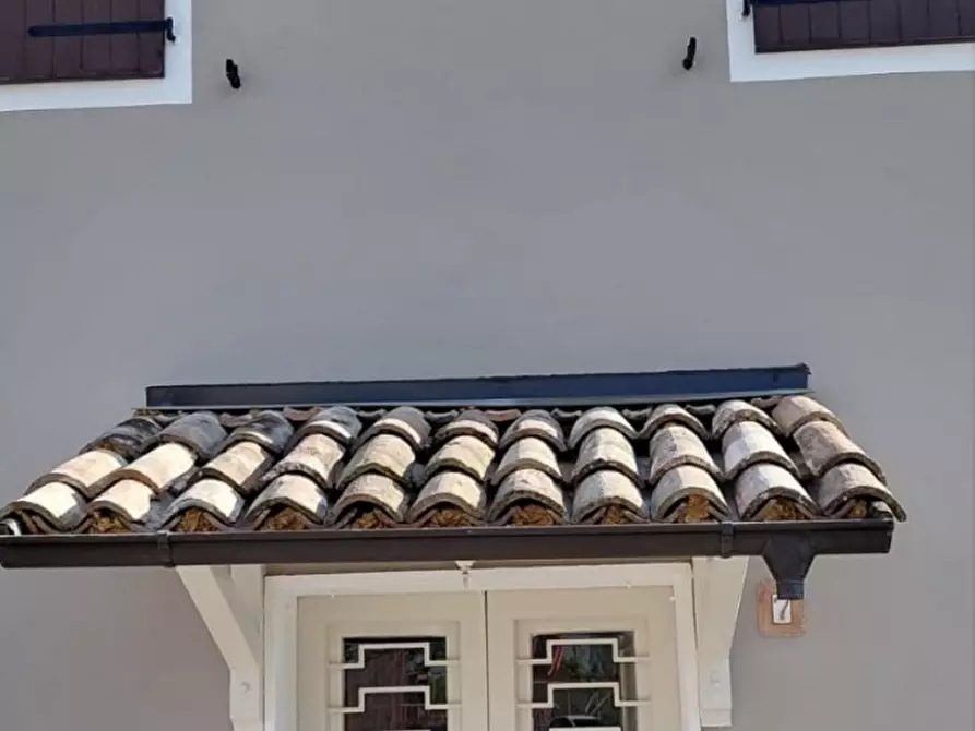 Immagine 1 di Casa indipendente in vendita  a Carpi