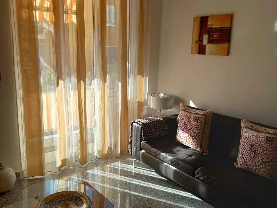 Immagine 13 di Quadrilocale in vendita  in Piazza Due Strade 2 a Bordighera