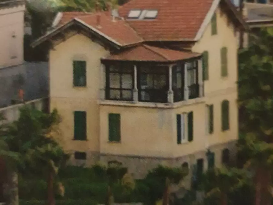 Immagine 1 di Villa in vendita  in Via Zeffiro Massa 344 a San Remo