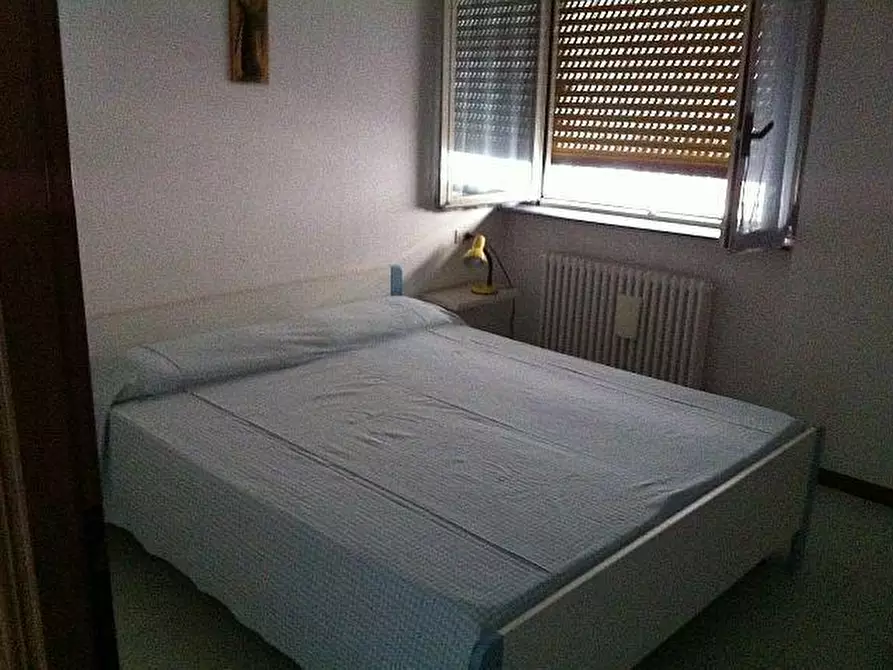 Immagine 17 di Quadrilocale in vendita  in Lungomare Argentina 10 a Bordighera