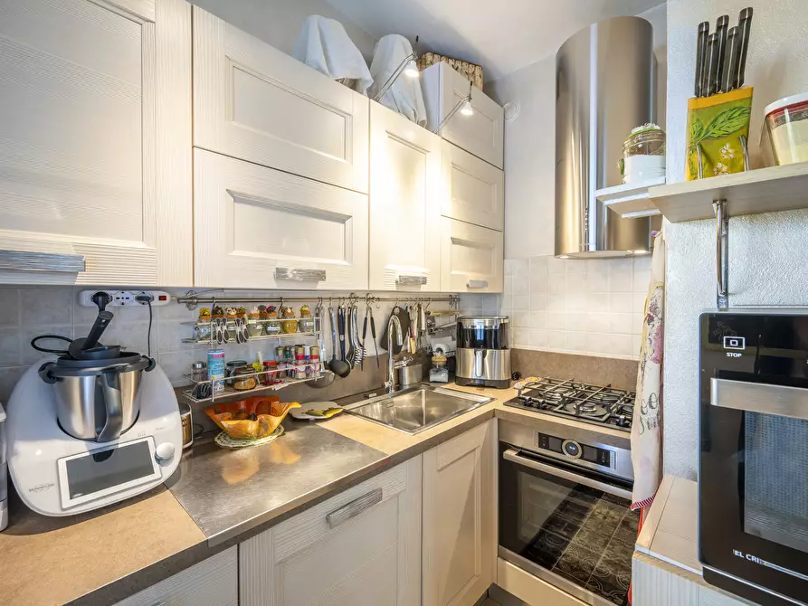 Immagine 11 di Trilocale in vendita  in Via Aldo Moro 1000 a Parma