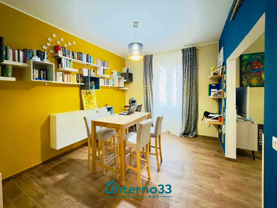 Immagine 2 di Pentalocale in vendita  in Viale Nazario Sauro 58 a La Spezia