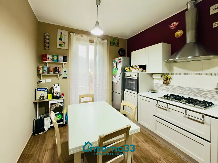 Immagine 19 di Pentalocale in vendita  in Viale Nazario Sauro 58 a La Spezia