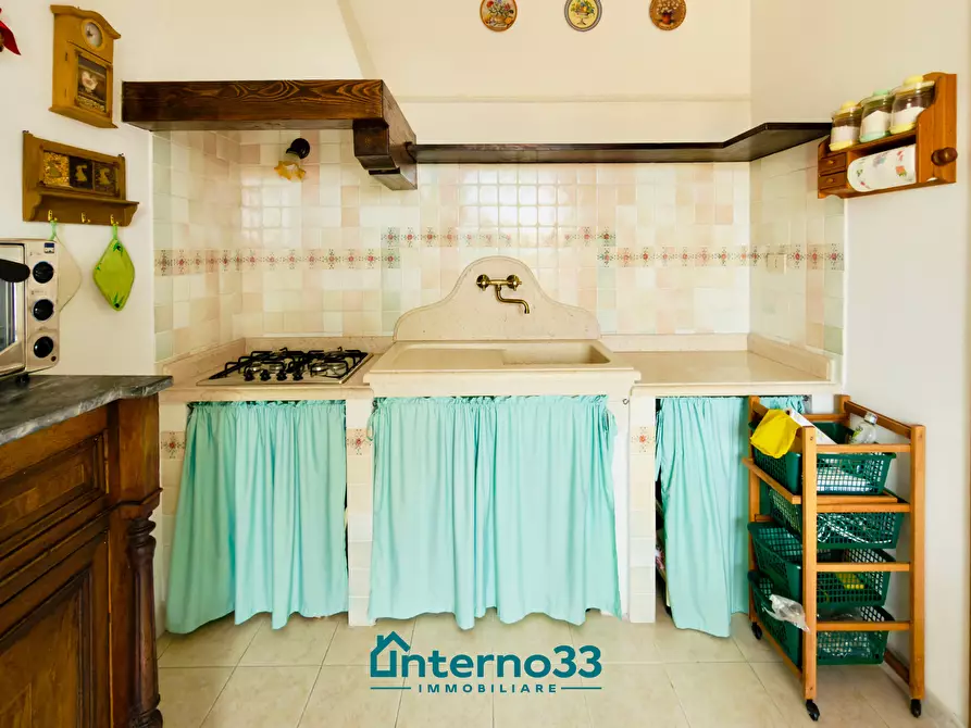 Immagine 11 di Quadrilocale in vendita  a Sarzana