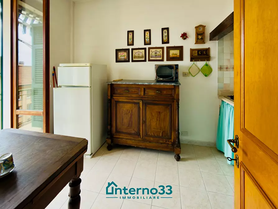 Immagine 10 di Quadrilocale in vendita  a Sarzana