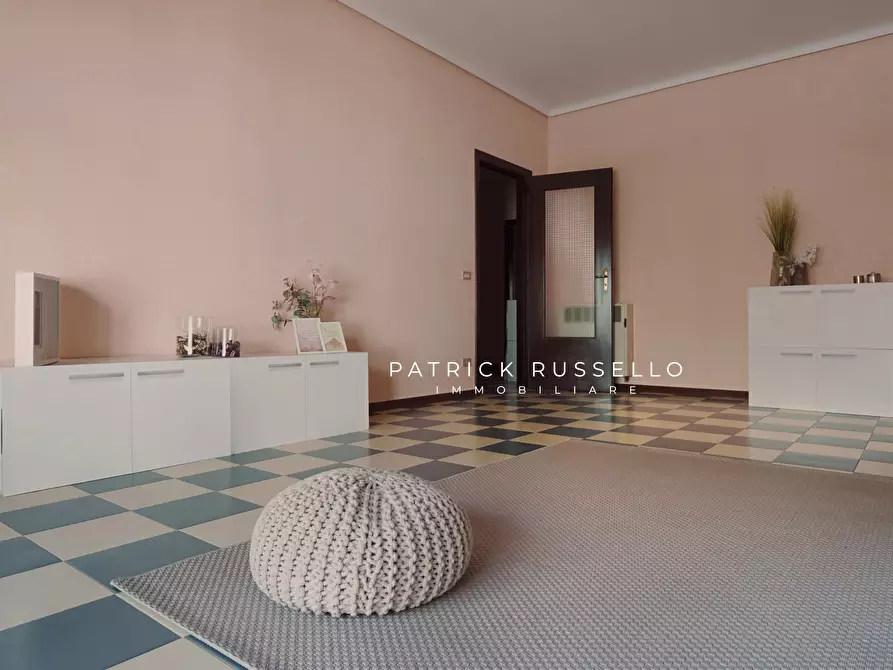 Immagine 23 di Quadrilocale in vendita  in Via Parioli 6 a Gela