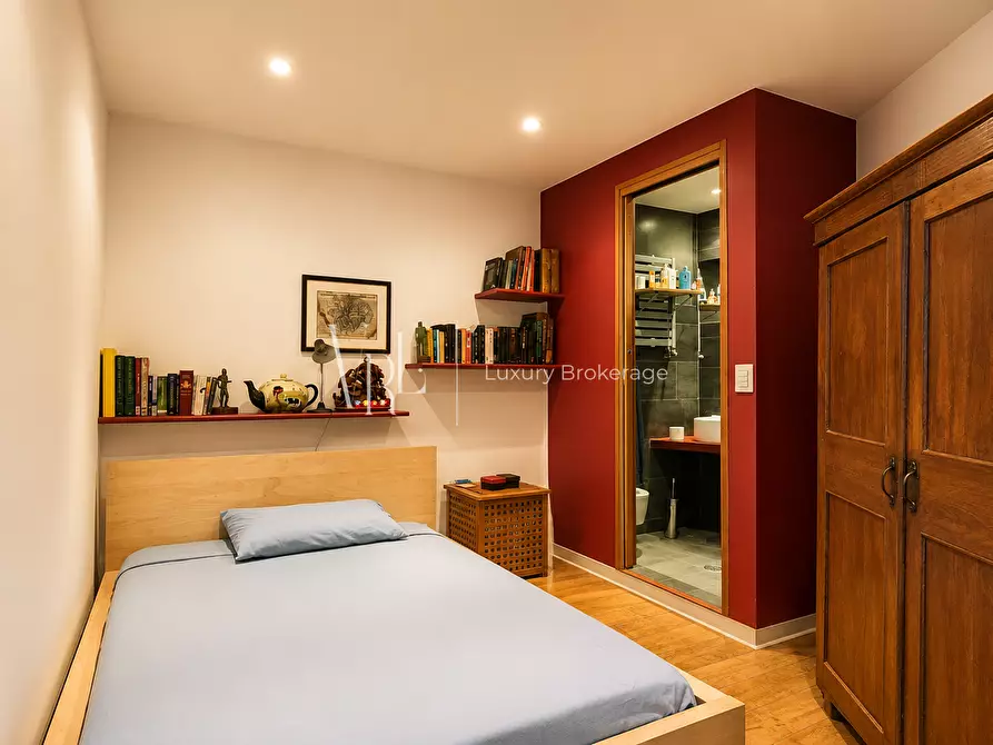 Immagine 18 di Villa in vendita  a Roma