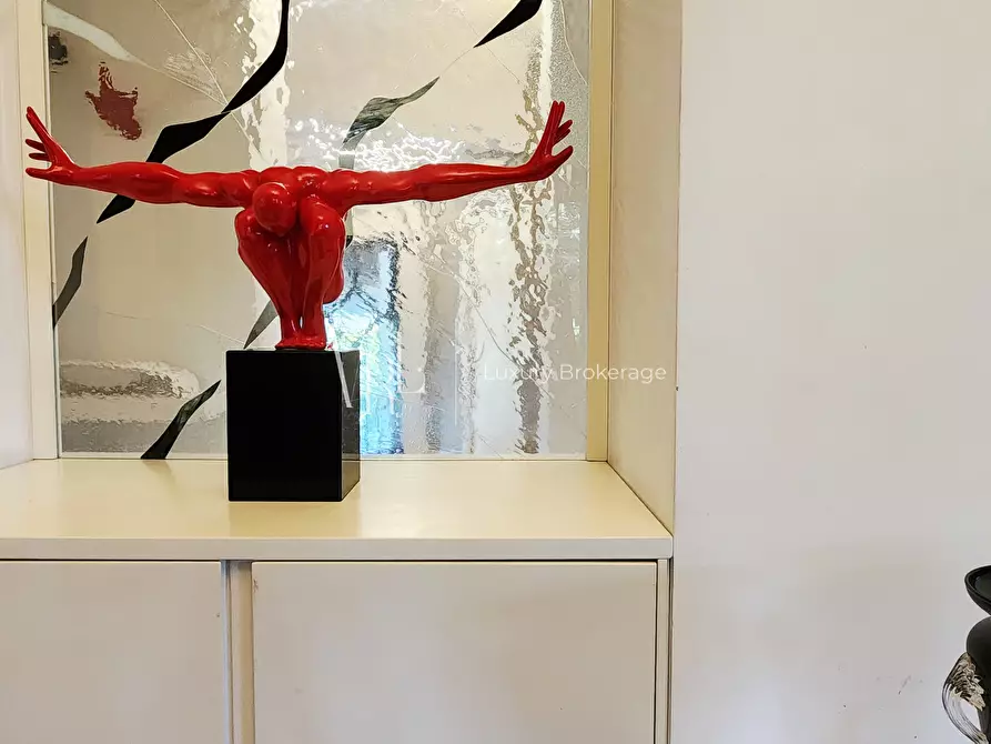 Immagine 8 di Appartamento in vendita  a Roma