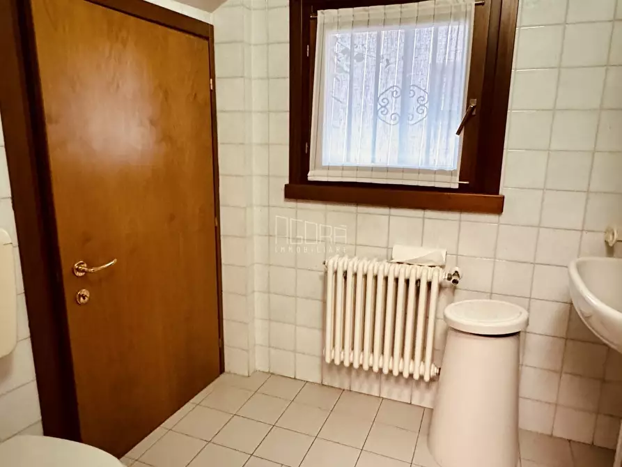 Immagine 9 di Ufficio in vendita  in Via Giuseppe Verdi 39 a Rovigo