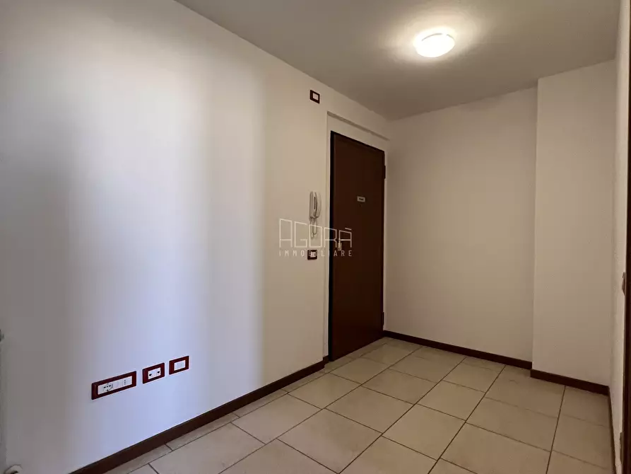 Immagine 4 di Ufficio in vendita  a Rovigo