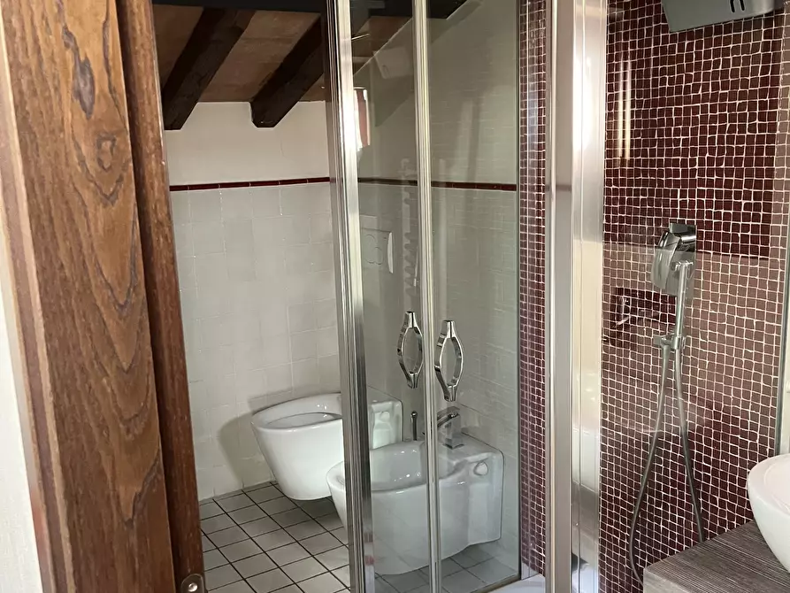 Immagine 6 di Casa indipendente in affitto  a Massarosa