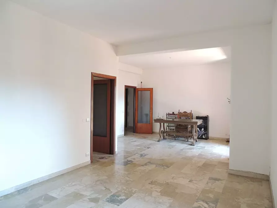 Immagine 17 di Quadrilocale in vendita  in Via Monti Iblei 11 a Tremestieri Etneo