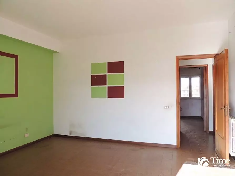 Immagine 32 di Pentalocale in vendita  in Via delle Azalee 13 a Misterbianco
