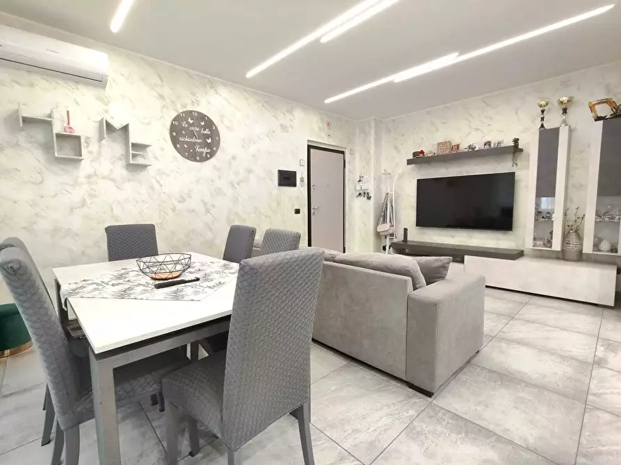 Immagine 6 di Trilocale in vendita  in Via Largo Calabria a Catania