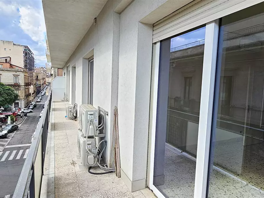 Immagine 10 di Appartamento in vendita  a Catania