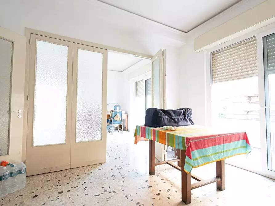 Immagine 16 di Quadrilocale in vendita  in Via Caronda 178 a Catania