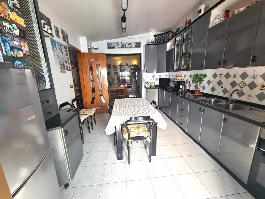 Immagine 5 di Appartamento in vendita  in Via Galermo 185 a Catania