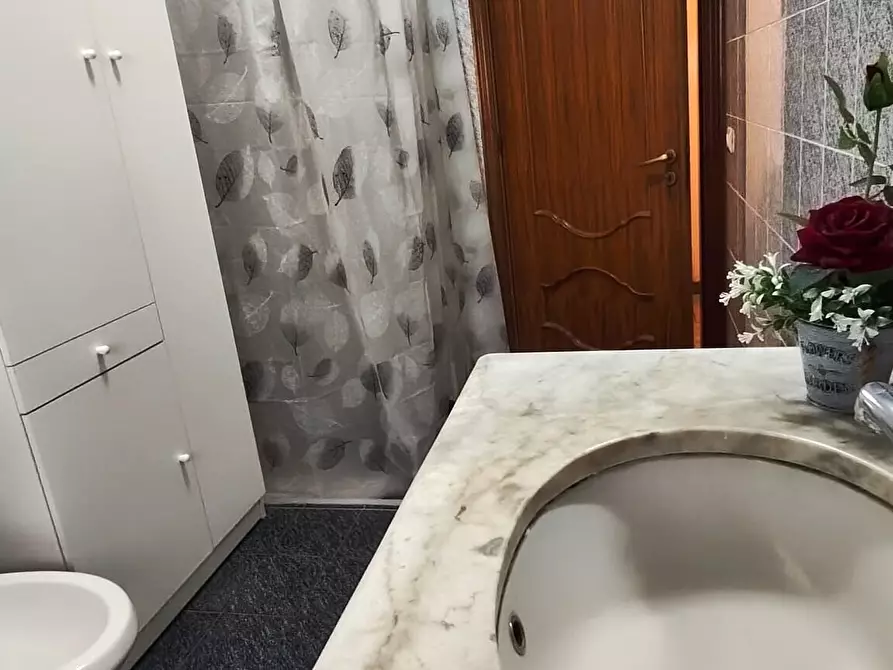 Immagine 27 di Quadrilocale in vendita  in Via Serra Belvedere 9 a Misterbianco