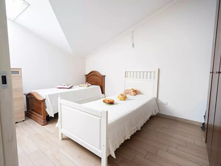 Immagine 34 di Casa bifamiliare in vendita  in Via Catanzaro 11 a San Giovanni La Punta