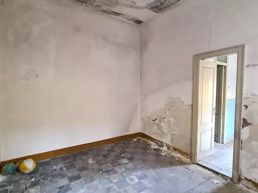 Immagine 4 di Trilocale in vendita  in Via la Farina 22 a Riposto