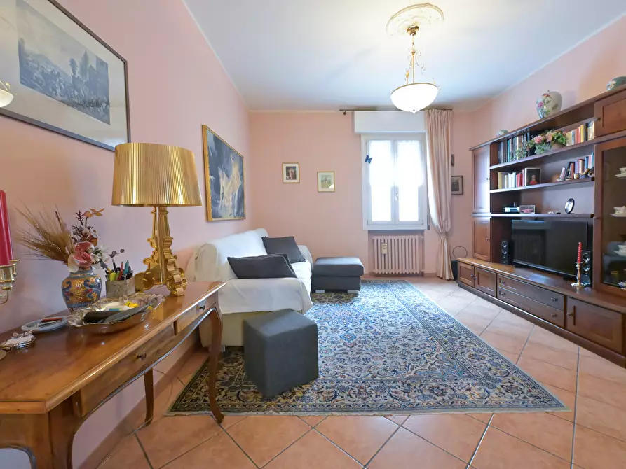 Immagine 11 di Pentalocale in vendita  in Viale Fratelli Cairoli 10 a Sassuolo