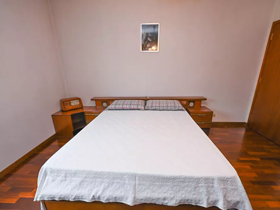 Immagine 11 di Pentalocale in vendita  a Campogalliano