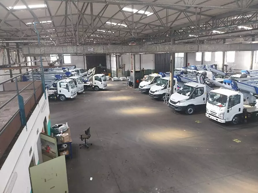 Immagine 7 di Attività artigianale in affitto  in Via Giuseppe Verdi a San Cesario Sul Panaro