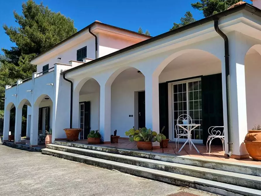 Immagine 21 di Villa in vendita  in Strada della villa a Seborga