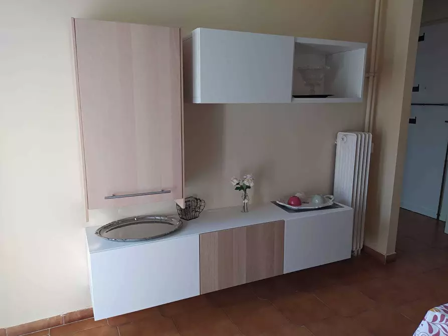 Immagine 7 di Bilocale in vendita  in Via Santhià 49 a Torino