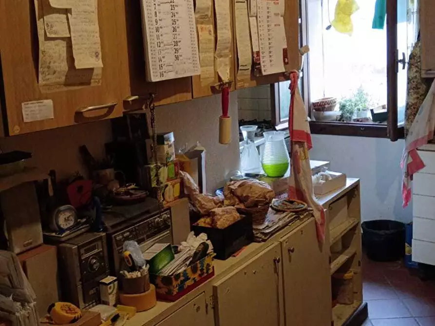 Immagine 14 di Bilocale in vendita  in Via Ciappin 78 a Ventimiglia