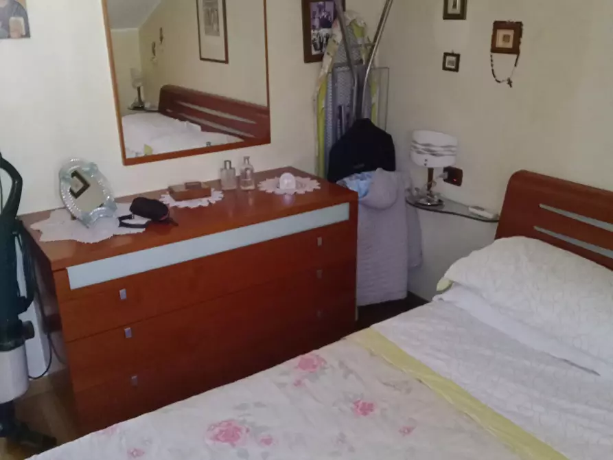 Immagine 8 di Bilocale in vendita  in Via Vittorio Emanuele 369 a Bordighera