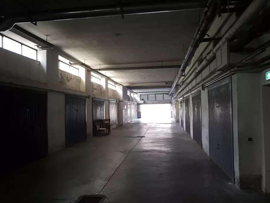 Immagine 19 di Quadrilocale in vendita  in Via Albert Einstein 6000 a Parma