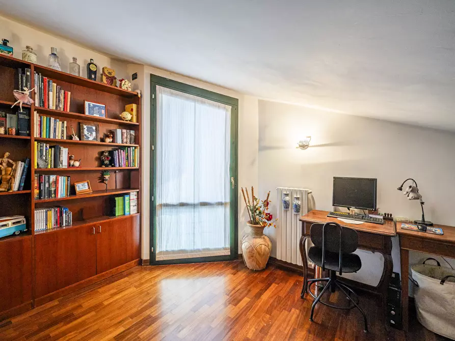 Immagine 14 di Quadrilocale in vendita  in Piazza Lubiana 4863 a Parma