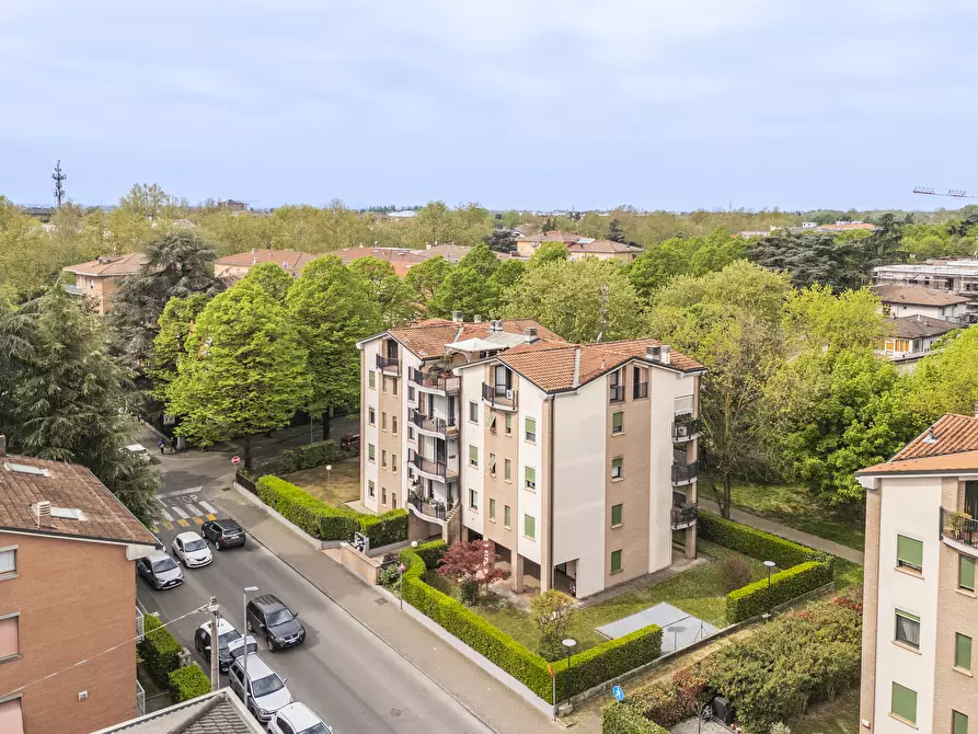 Immagine 21 di Quadrilocale in vendita  in Piazza Lubiana 4863 a Parma