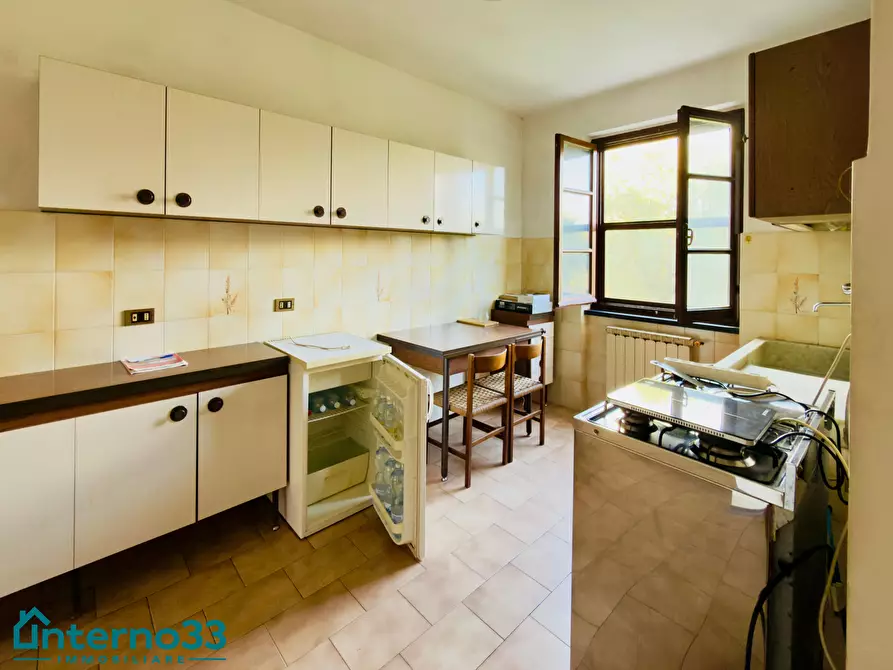 Immagine 10 di Porzione di casa in vendita  in Via Montebuono 1 a Vezzano Ligure